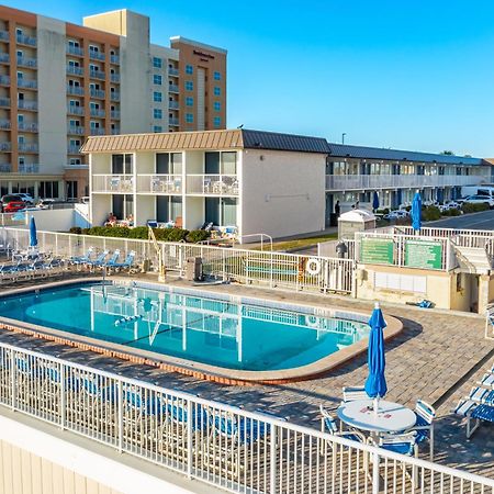 Fantasy Island Resort, Daytona Beach Shores Екстер'єр фото