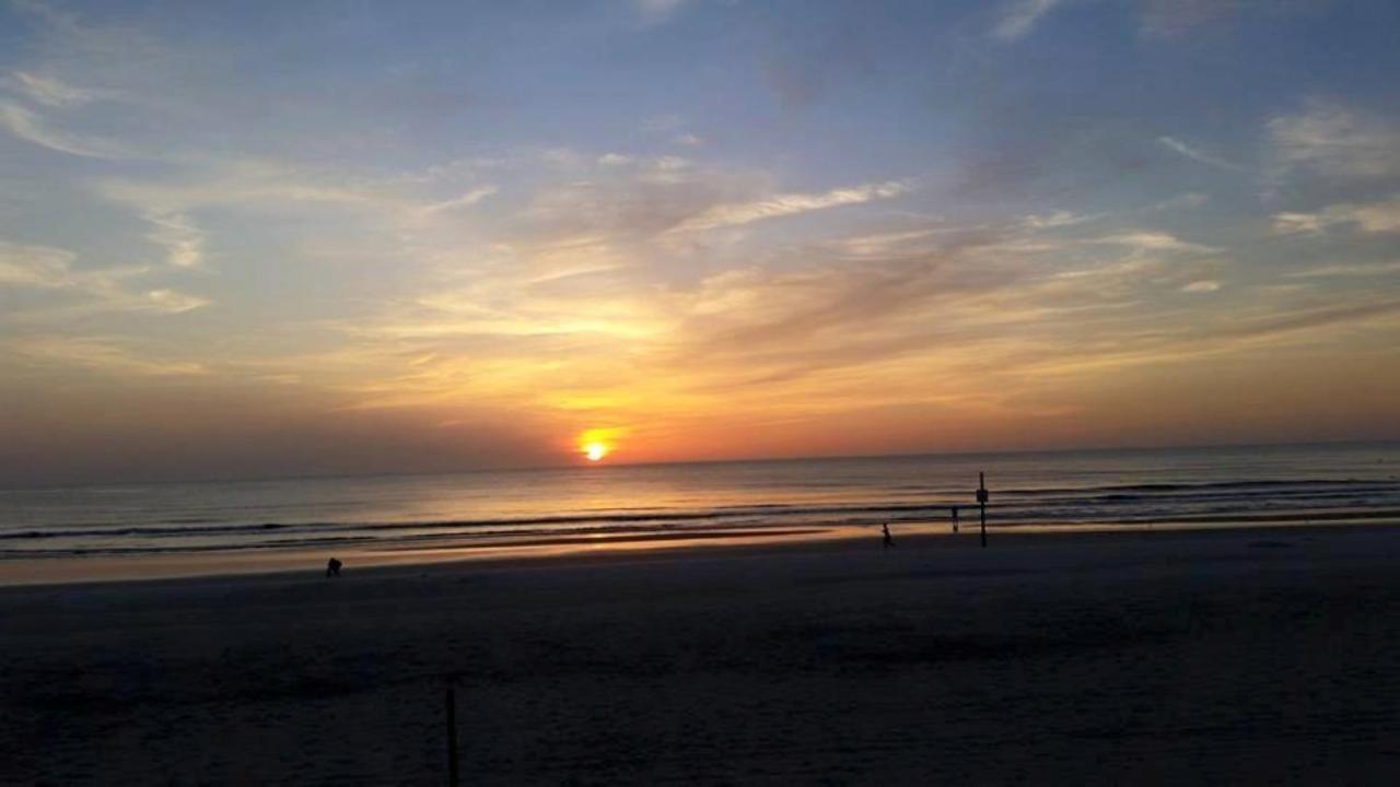 Fantasy Island Resort, Daytona Beach Shores Екстер'єр фото