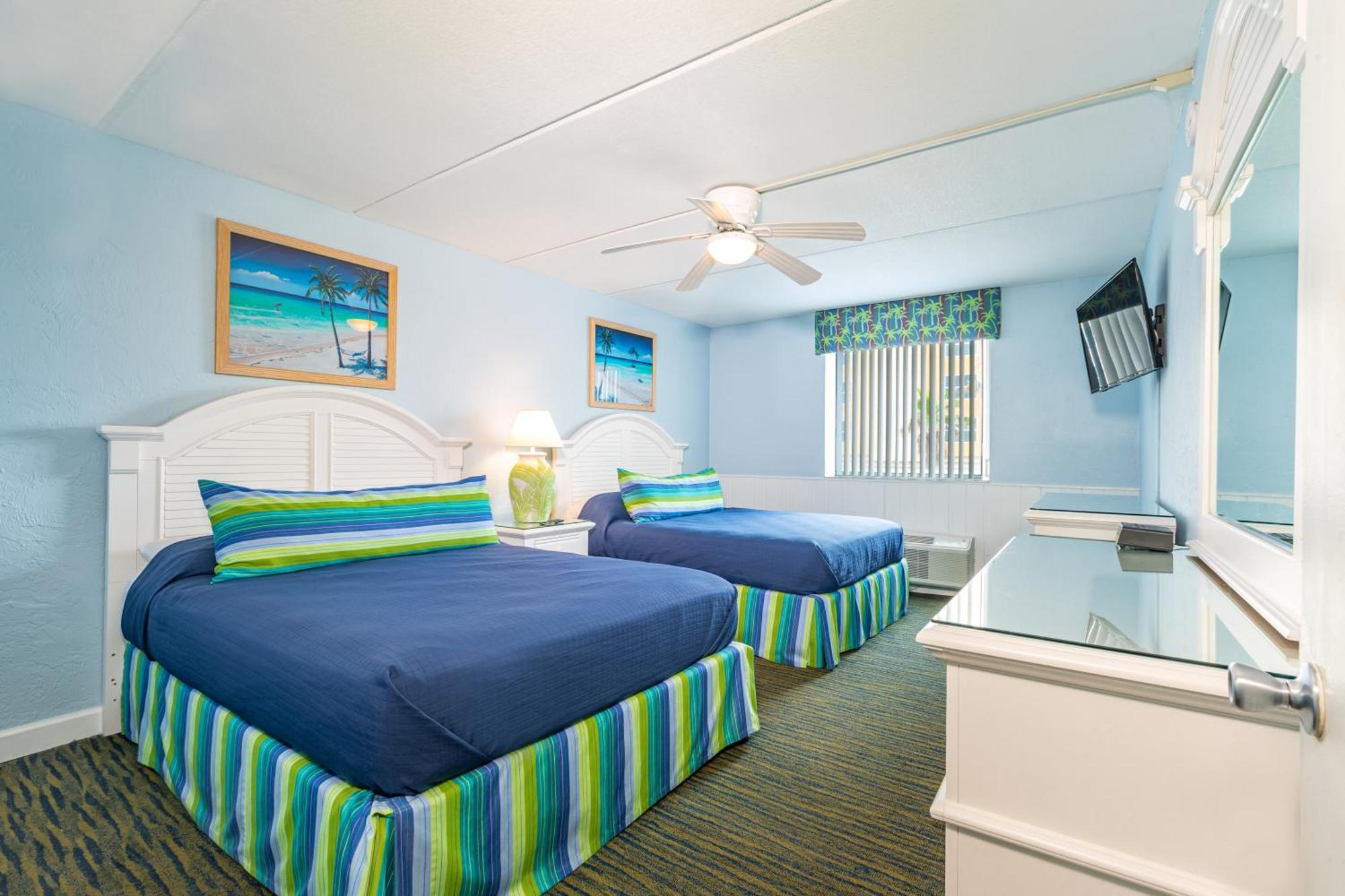 Fantasy Island Resort, Daytona Beach Shores Номер фото