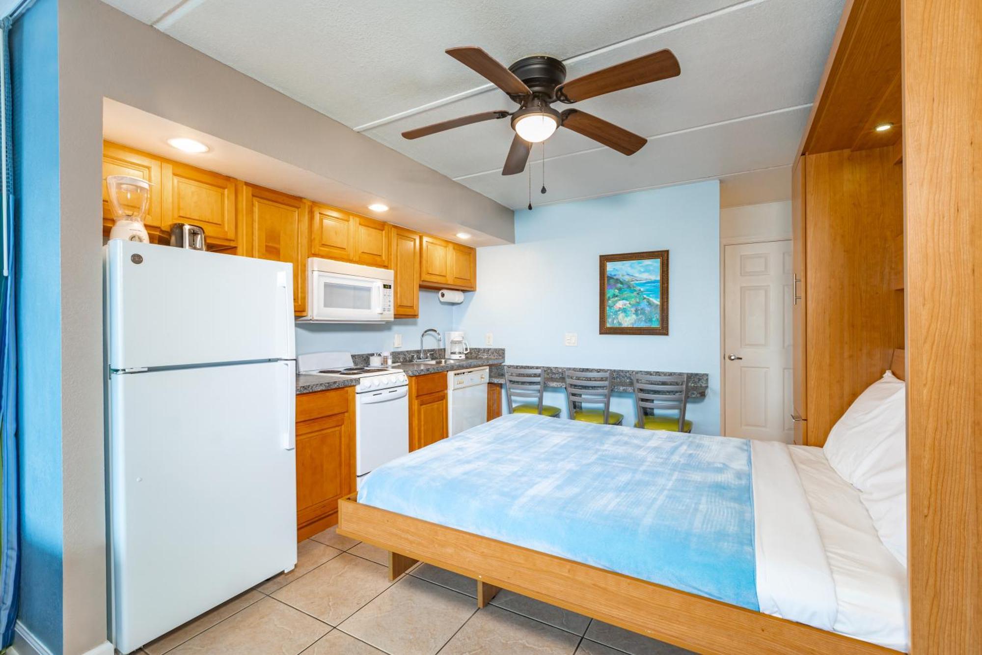Fantasy Island Resort, Daytona Beach Shores Номер фото